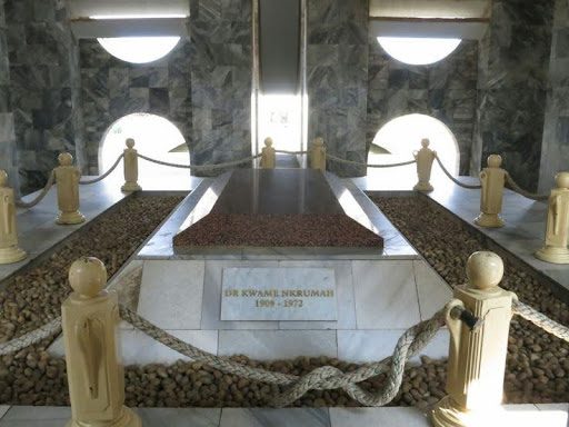 kwame nkrumah tomb